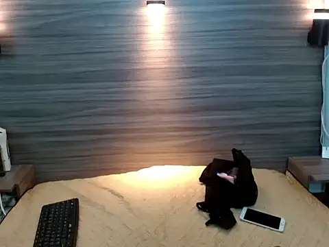 Snapshot of Penelopee_Rouse chatting on 27, 11, 2025 Penelopee Rouse online show from 27, 11, 2025