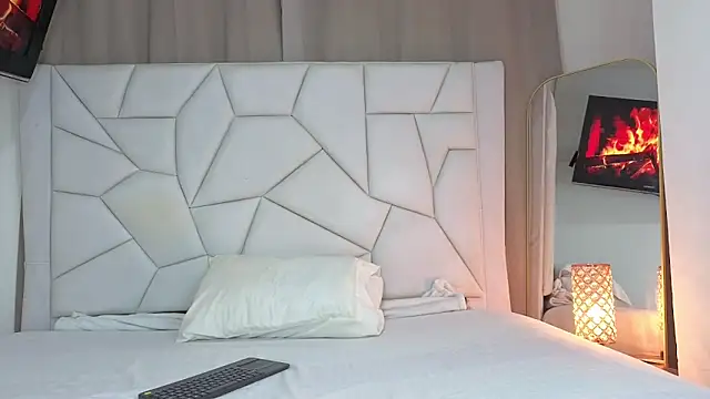 Paulaboterom online show from 16, 10, 2025