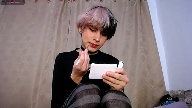 DaraKat18 online show from 21, 4, 2026