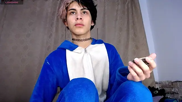 DaraKat18 online show from 21, 4, 2026