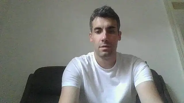 Snapshot of JulioIsHere4you chatting on 13, 9, 2025 JulioIsHere4you online show from 13, 9, 2025