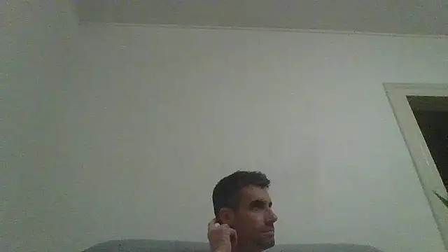 JulioIsHere4you online show from 26, 10, 2025