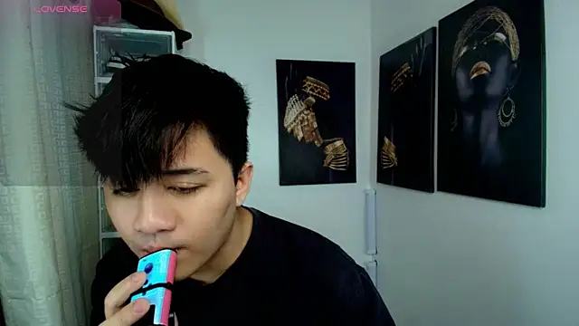 KentAivan online show from 10, 10, 2025