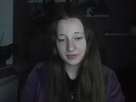 Snapshot of LindaPretty chatting on 7, 10, 2025 LindaPretty online show from 7, 10, 2025