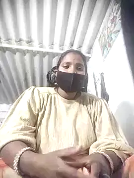 Snapshot of Hot_cadhi59 chatting on 9, 11, 2025 Hot cadhi59 online show from 9, 11, 2025