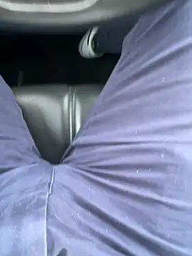 andres52720 online show from 23, 4, 2026