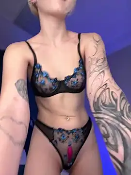 Elven Elfie online show from 1, 11, 2025