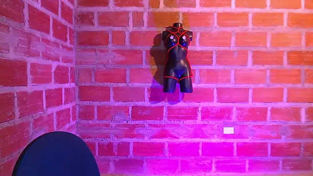 Moira-Hot online show from 3, 3, 2026