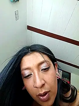 Coralaine 96 online show from 20, 9, 2025