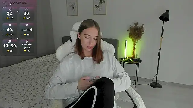 LovelyKaya online show from 19, 10, 2025