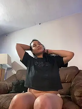 Snapshot of SoakedUpKitty- chatting on 25, 7, 2026 SoakedUpKitty- online show from 25, 7, 2026