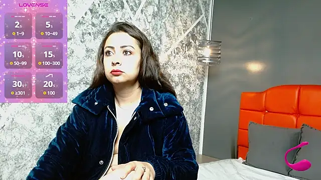 MonserratRose  online show from 2, 10, 2025