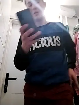 boytwink7 online show from 11, 1, 2026