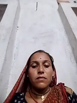 Snapshot of Sonam_shinde chatting on 10, 9, 2025 Sonam shinde online show from 10, 9, 2025
