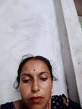 Snapshot of Sonam_shinde chatting on 15, 9, 2025 Sonam shinde online show from 15, 9, 2025