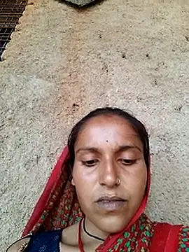Snapshot of Sonam_shinde chatting on 2, 10, 2025 Sonam shinde online show from 2, 10, 2025