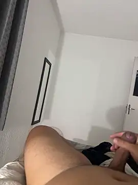 ErickFelipe25 online show from 5, 3, 2026