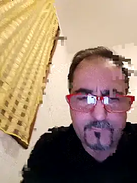 Snapshot of max_im69 chatting on 13, 11, 2025 max im69 online show from 13, 11, 2025
