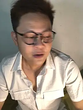 Snapshot of datnguyenvn chatting on 7, 7, 2026 datnguyenvn online show from 7, 7, 2026
