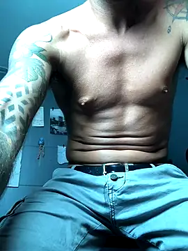 Snapshot of MatteoDom85 chatting on 25, 9, 2025 MatteoDom85 online show from 25, 9, 2025