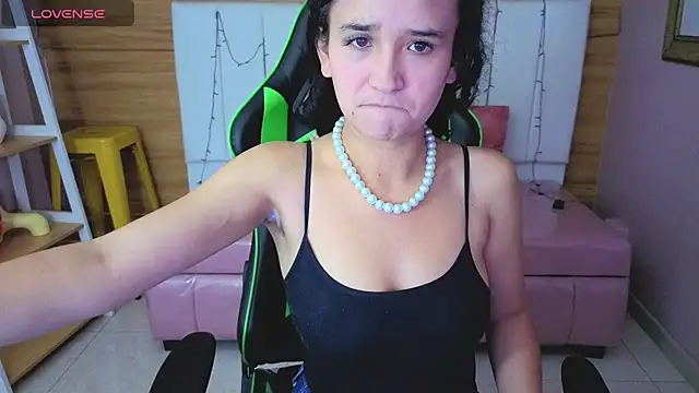 bella vibess s online show from 25, 3, 2026