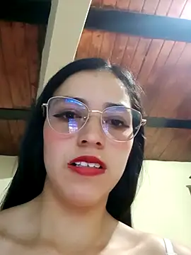 vanessalovetrip online show from 14, 10, 2025