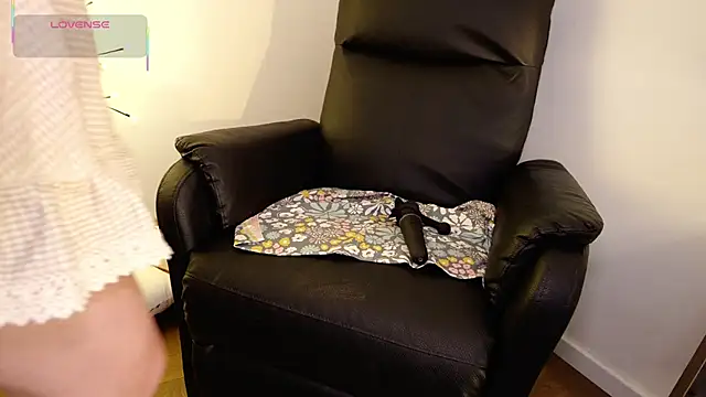 GingerAleMILF online show from 22, 12, 2025