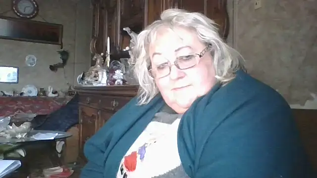 Lala-Love56 online show from 9, 10, 2025