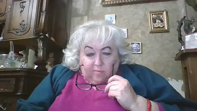 Lala-Love56 online show from 28, 10, 2025