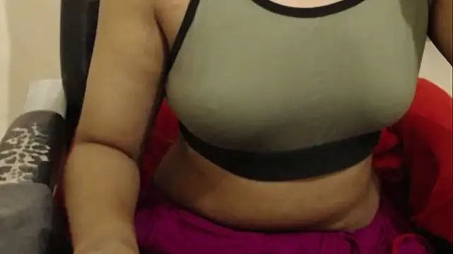 erotic indiancam online show from 9, 10, 2025