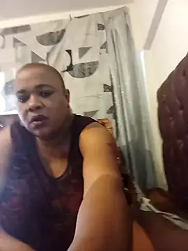 BUSTY QUEEEN online show from 15, 9, 2025