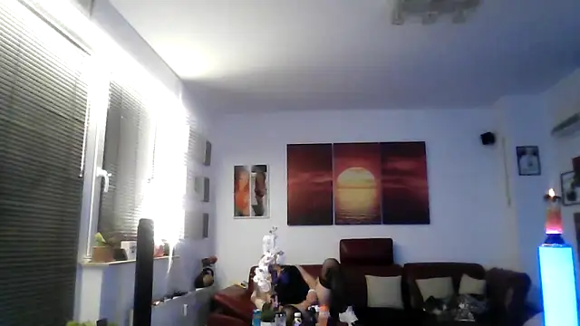 hellgirl1980 online show from 12, 10, 2025