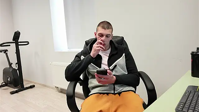 Ryan Dozer online show from 26, 4, 2026