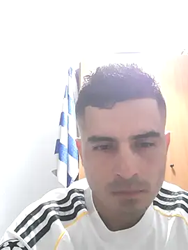 Andr3s69xxx online show from 13, 9, 2025