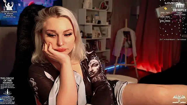 Wounded Goddess  online show from 13, 12, 2025