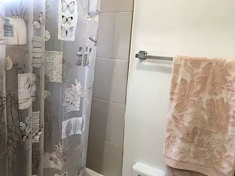 littyleesh1 online show from 21, 10, 2025