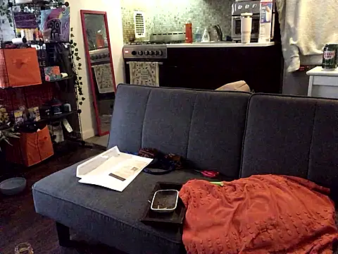 littyleesh1 online show from 5, 1, 2026