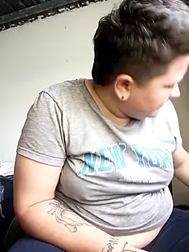 Snapshot of Noha_Whiitee chatting on 9, 11, 2025 Noha Whiitee online show from 9, 11, 2025