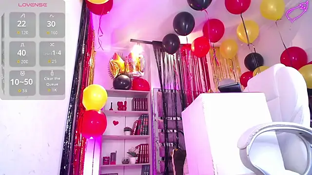 Eva Walker  online show from 22, 9, 2025