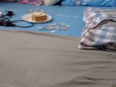 Playroom queen online show from 26, 9, 2025