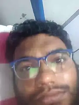 Snapshot of zainshaik1010 chatting on 10, 9, 2025 zainshaik1010 online show from 10, 9, 2025