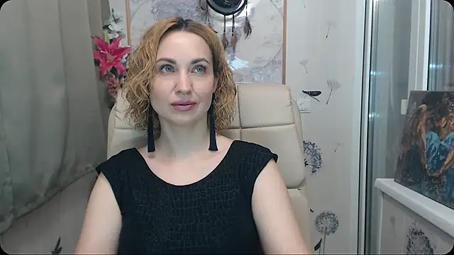 KatrinAlluring online show from 28, 10, 2025