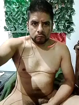 Snapshot of Neggajr87 chatting on 4, 8, 2026 Neggajr87 online show from 4, 8, 2026