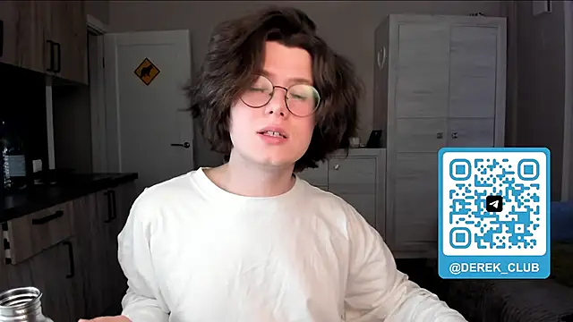 Snapshot of Derek_Shameless chatting on 10, 5, 2026 Derek Shameless online show from 10, 5, 2026