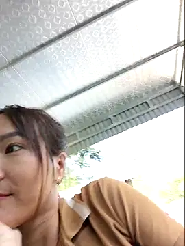 Yumyum kiw online show from 6, 11, 2025