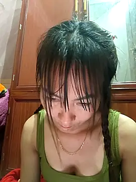 Yumyum kiw online show from 5, 12, 2025