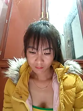 Yumyum kiw online show from 17, 12, 2025