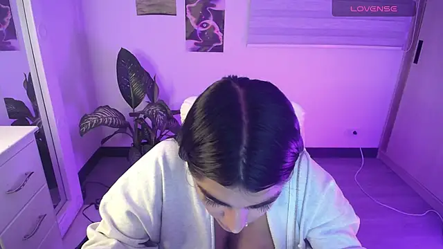 Snapshot of amarasilk_ chatting on 14, 7, 2026 amarasilk online show from 14, 7, 2026