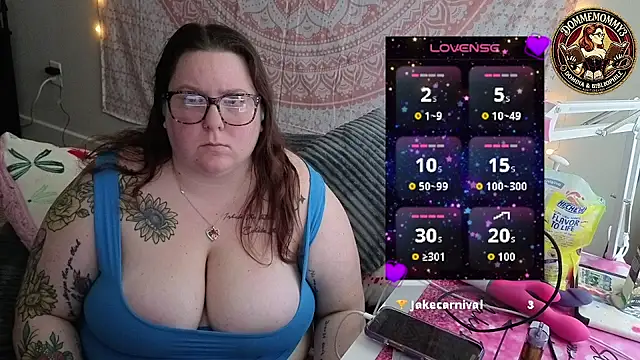 brookenicole3003 online show from 9, 4, 2026