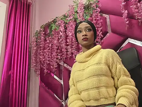 Lea Sweetly online show from 13, 9, 2025